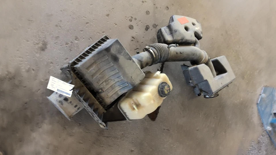 Conjunto de filtro de aire usado se adapta a: camioneta Ford F250SD 2013 6,2 grado A Foto 1 de 4