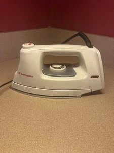 Toastmaster Iron(92) - Picture 1 of 5