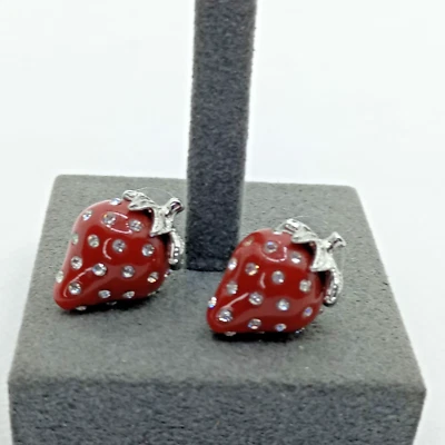 Pendientes GUESS Fresa De Colección Color Granate y Estrás Transparente Foto 1 de 4