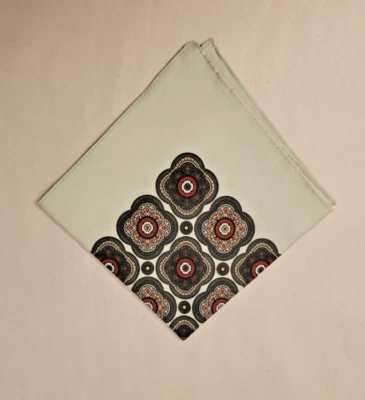 Cuadrado de bolsillo de poliéster de los años 70, nunca usado Foto 1 de 3