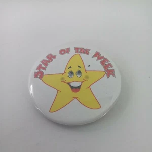 Vintage Novelty Star Of The Week Button Pin - Picture 1 of 3