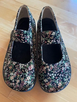 NEW ALEGRIA all leather by PG  lite   Marie- Jane Arch support missing size 39 - image 1 of 4