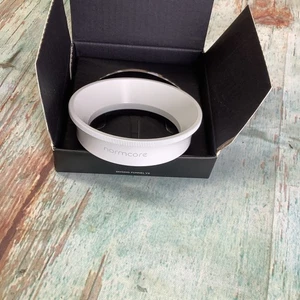 Normcore 51mm Imbuto Dosatore Magnetico V2 Anello Caffè Espresso Portafiltro Bianco - Foto 1 di 6