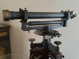 Antike Wasserwaage mit Zielfernrohr Gaetano Spano - Ende 800 - mit Originalgehäuse - Bild 1 von 6