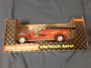 1992 ERTL John Deere 1926 Seagrave Firetruck Bank 1:30 Scale #5710 NIB (JD17) - Picture 1 of 4