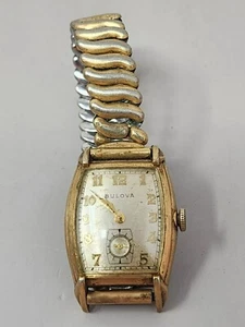 Vintage Bulova Mens Watch With Metal Bretton Expansion Band "Does Not Work" - Picture 1 of 8
