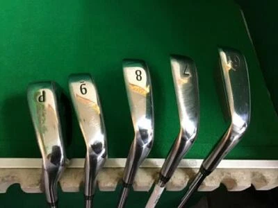 DUNLOP XXIO 2020 Left-handed 5PC NSPRO S-FLEX IRONS SET GOLF CLUBS - Image 1 of 4