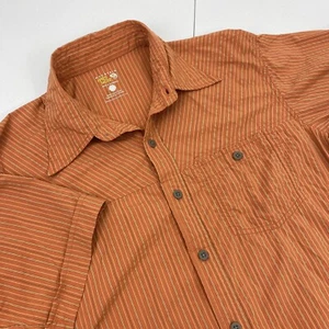 Mountain Hardwear shirt Men Large Red Orange Nylon fishing hiking Zipper Pocket - Picture 1 of 13