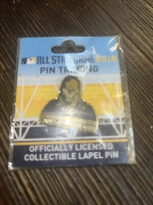 San Diego Padres 2016 All Star Game WinCraft Lapel Pin Chewbacca - Image 1 of 4