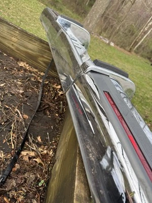 Parachoques trasero fúnebre Cadillac Fleetwood Brougham 1993-1996 Foto 1 de 4