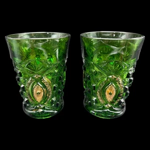 2er Set EAPG Northwood Glas Smaragdgrün mit Goldakzenten Memphis Becher - Bild 1 von 4