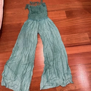 Indah Jumpsuit Pants Lounge Green Wide Leg Flowy Size M - Picture 1 of 7