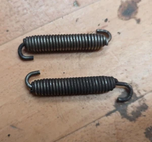 2 Federn Auspuff Spring Exhaust Ducati Multistrada 1000 DS  799.1.194.1A - Bild 1 von 1