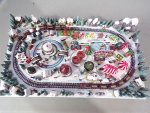 Thomas Kinkade Pueblo de Navidad Miniaturas Navidad Carnaval - Imagen 1 de 3