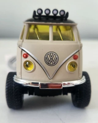 Maisto 2025 💥Volkswagen T2 Van Samba 1/40 ~NUEVO~ Foto 1 de 4