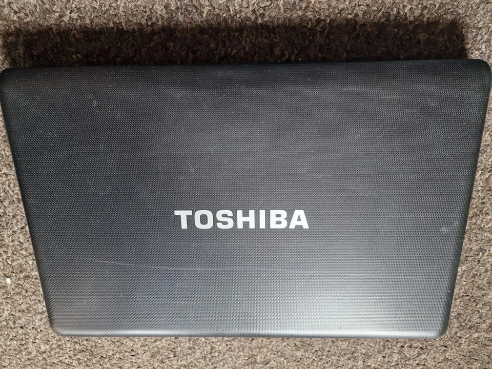 Toshiba Sattelite  C660-195 ,2gb Ram , No Hdd - Image 1 of 4