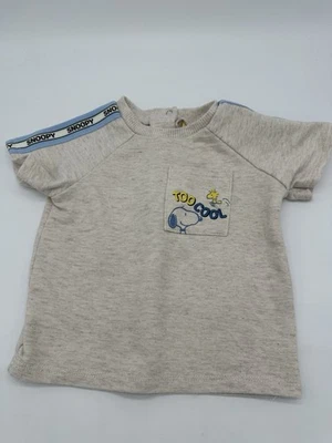 TOO COOL Baby Snoopy Peanuts Camiseta Talla 3-6 Meses Sudadera Suave Dos Caras Foto 1 de 4