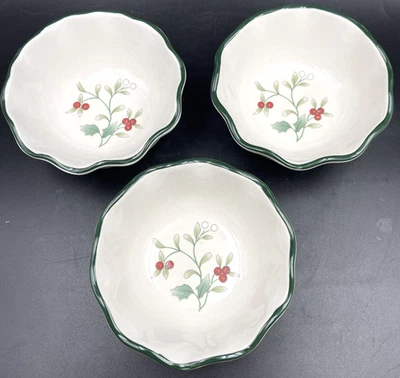 Molho de amora de inverno Pfaltzgraff prato lateral tigela pequena recortada conjunto de 3 HTF - Imagem 1 de 4