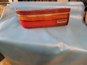 91 92 CRESSIDA RIGHT TAIL LIGHT 147140 - Picture 1 of 4
