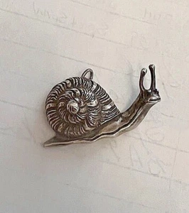 Vintage Sterling Silver Figural Snail Charm or Pendant Well Detailed ๐ - Picture 1 of 4