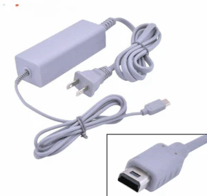 Caricabatteria adattatore alimentazione AC per controller game pad Nintendo Wii U - Foto 1 di 2
