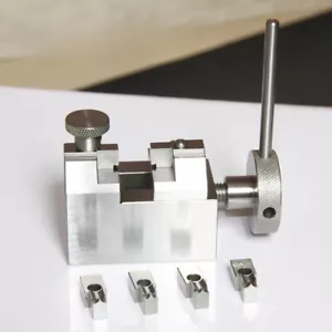 Strumento rimozione link bracciale orologio metallo acciaio inox per orologio Rlx - Foto 1 di 6