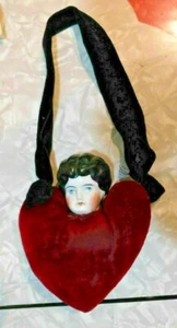 AUTHENTIC ANTIQUE VICTORIAN FROZEN CHARLOTTE BISQUE DOLL VELVET HEART SACHET / P - Picture 1 of 6