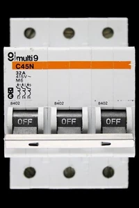 MERLIN GERIN 32 AMP TYPE 2 M6 TRIPLE POLE MCB CIRCUIT BREAKER 8402 C45N - Picture 1 of 6