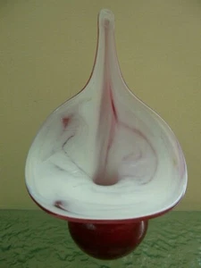 Vintage Valletta Jack in the Pulpit Vase mundgeblasenes Glas Rubin & Weiß - Bild 1 von 7