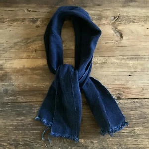 SCIARPA TESSUTA A MANO FILATA A MANO antica indaco africano TINTA A MANO e cucita a mano - Foto 1 di 7