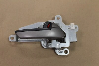 05-08 ACURA RL PASAJERO DELANTERO LADO DERECHO INTERIOR MANIJA PUERTA GRIS Foto 1 de 2