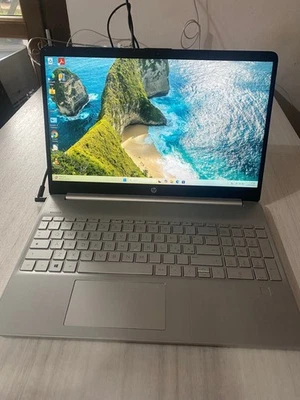 NOTEBOOK HP 15S-FQ INTEL CORE I7-1065G7 16GB RAM 512GB SSD WIN11 WEBCAM GARANZIA - Immagine 1 di 4