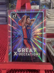 2021 Donruss Cade Cunningham GRANDE X-PECTATIONS ROSA LAZER ROOKIE #21 SP - Foto 1 di 5