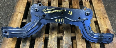 Ford Escape Mariner Tribute 2005-2008 AWD travesaño trasero cuna subchasis Foto 1 de 4