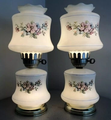 Par de lámparas retro vintage retro de mediados de siglo de los cruzados neoclásicos Foto 1 de 4