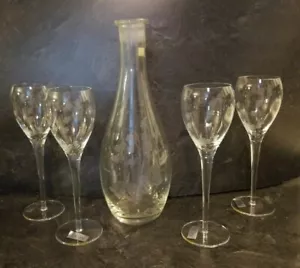 TOSCANY HAND BLOWN ETCHED DECANTER with Stem Wine Glasses Goble ROMANIA glass - Picture 1 of 12