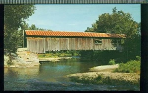 Unused OLD COVERED WOOD BRIDGE Waitsfield VERMONT Vintage Chrome Postcard - Picture 1 of 1