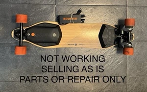 Boosted Skateboard V1 LongBoard Parts/Repair Only - BATTERY IS NOT CHARGING - Picture 1 of 17