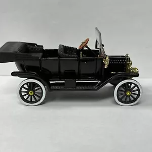 National Motor Museum Mint 1910 Ford Model T Coupe Diecast Car - Picture 1 of 10