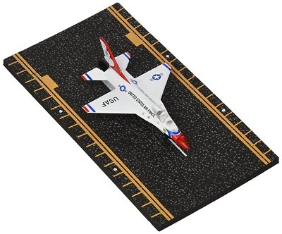 Daron Worldwide Hot Wings F-16 Falcon  - Image 1 of 2