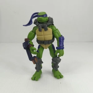 Teenage Mutant Ninja Turtles Alien Hunter Donatello 6" Figure Playmates TMNT - Picture 1 of 10