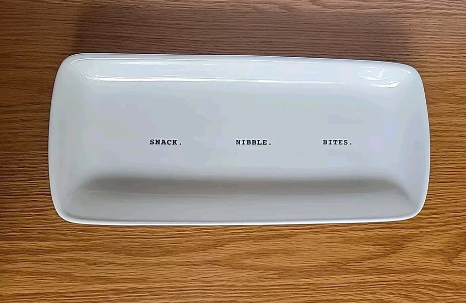 Bandeja Plato Rectangular Rae Dunn - Snack Nibble Bite Por Magenta  Foto 1 de 4