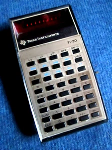 CALCULATRICE TI-30 TEXAS INSTRUMENTS Ecran LED Vintage 1976 - Photo 1/9