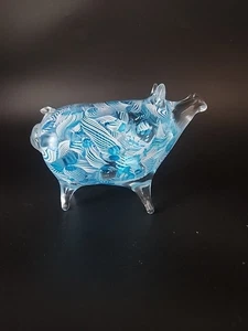 Estatuilla pluma remolino mármol azul cerdo cerdo vidrio soplado a mano  - Imagen 1 de 8