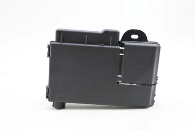 全新 原始设备制造商 通用保险丝块总成 95937484 雪佛兰 Orlando 2.4L 2012-2014 — 第 1/4 张图片