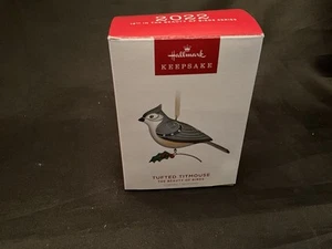 Hallmark Ornament Tufted Titmouse The Beauty Of Birds 18th in Series 2022 - New - Picture 1 of 4