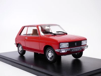 PEUGEOT 104 ZS rouge 1/24 104ZS no box - Photo 1/4