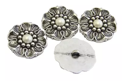 Knöpfe  18mm 28" Knopf mit Steg  zum annähen altsilber mit Perle 5 Stück  3,00€ - Bild 1 von 2