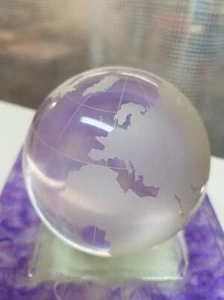 Il mondo in resina e vetro - Foto 1 di 8
