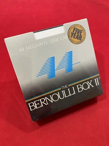 NUEVO Cartucho de Disco Iomega 44 MB 5,25 pulgadas Bernoulli Box 2, paquete de 3 - Imagen 1 de 4